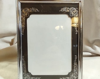 3.5x5 Very Dark Green with Silver Filigree Ceramic Easel Back