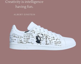 Albert Einstein pintado a mano Stan Smith, zapatos pintados a mano, zapatos pintados, Stan Smith, arte, zapatos pintados, física, matemáticas,