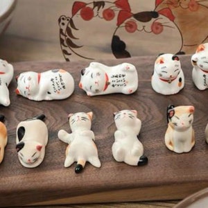 Calico Cats, Kawaii,  Brush Rest, Calligraphy Rest, Chopstick Holder, Kitten Figurine, Cute Animals Chopstick Rest for Decor, Daily Use