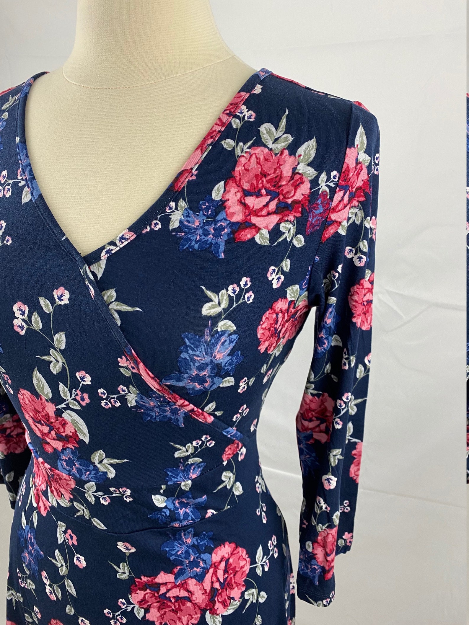 New Printed VNeck Faux Wrap Dress 3/4 Sleeve Rayon/Spandex Etsy