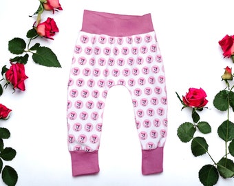 Babybroekje met konijntjes PrintyBunny - perfecte accessoire voor je kleine lieveling maat 44-92