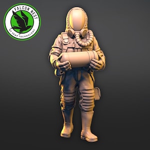Puede incluir: Una figura detallada de un explorador espacial que lleva un casco y sostiene un tanque de oxígeno cilíndrico. La figura está hecha de un material marrón claro y tiene un aspecto realista.