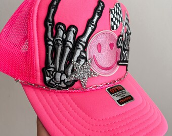 Caps A BATHING APE Crystal Stone Ape Head Mesh Cap Pink