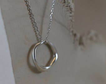 In The Flow - Necklace with Pendant small | 925 Sterling Silver | Handmade | Unique | A&OJewelryStudio