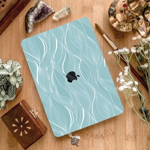 Minimal White Lines Graphic Illustration Teal Ocean Printing Hard Case Rubberized Cover for MacBook Pro 2025 13 14 Pro 16 15 Air 13 Laptop