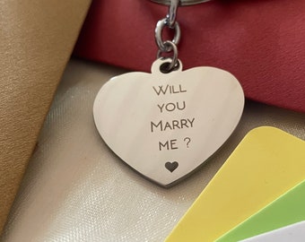 Willst du mich heiraten ?- Herzförmiger Schlüsselanhänger mit personalisiertem Text aus Edelstahl - Geschenk zur Verlobung, Süßes Liebesgeschenk