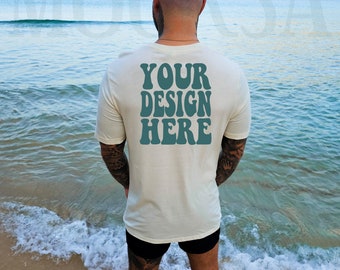 Bella Canvas 3001 natuurlijk overhemd Mock-up | Bella canvas tshirt mannelijke mockup | Model achtermodel | 3001 T-shirtmodel | Heren zomer strand mockup