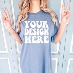 Comfort Colors C1717 Blue Jean Shirt Maquette | T-shirt Blue Jean | Maquette surdimensionnée | Maquettes de modèles | Confort Couleur Chemise Mock | Boho d’été
