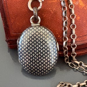Collier Pendentif Locket Souvenir XIXe Siècle Plaqué Or Vintage - Photo Ancienne France