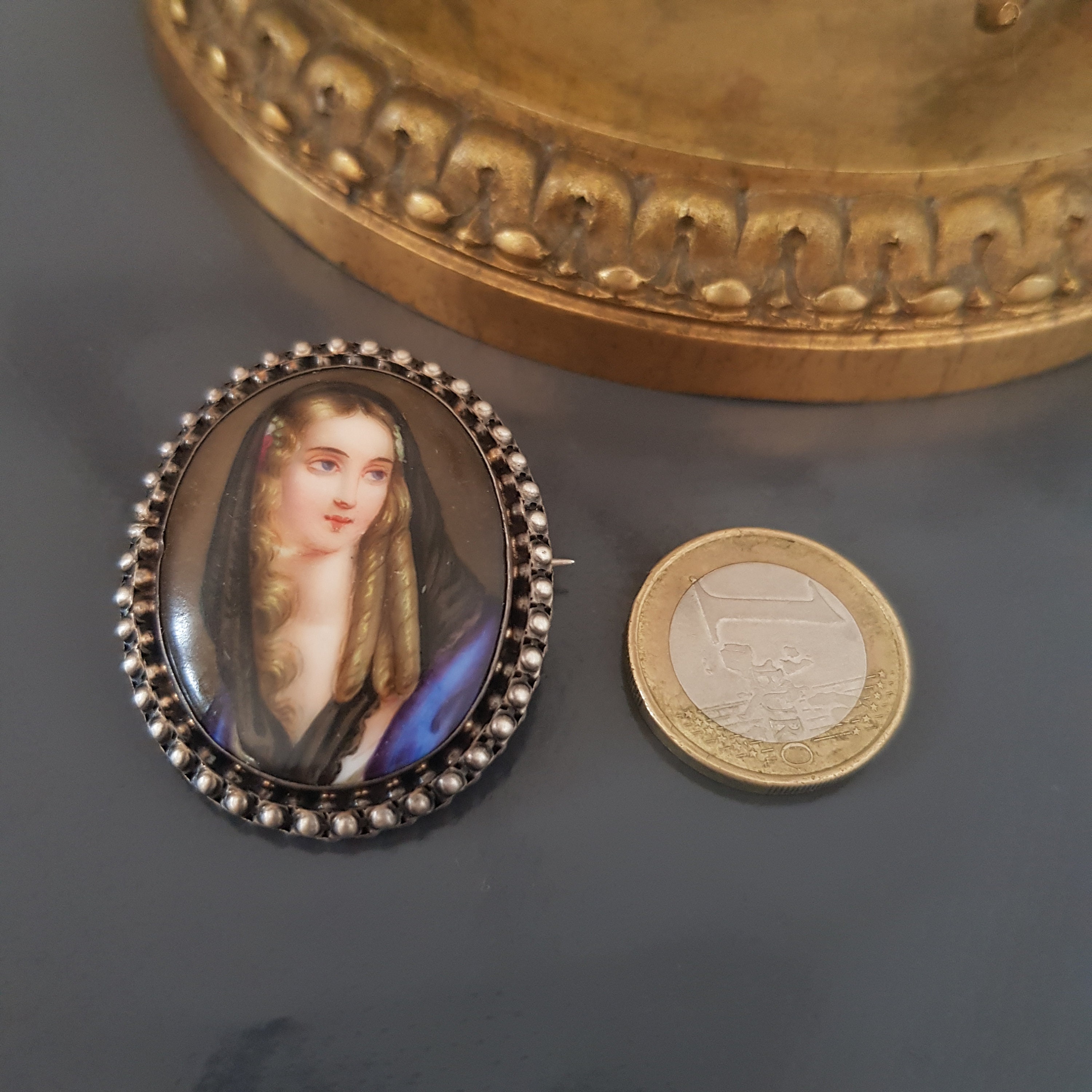 Jolie Broche Ancienne En Argent Avec Miniature Sur Papier – Années 1920/1930 – Occasion
