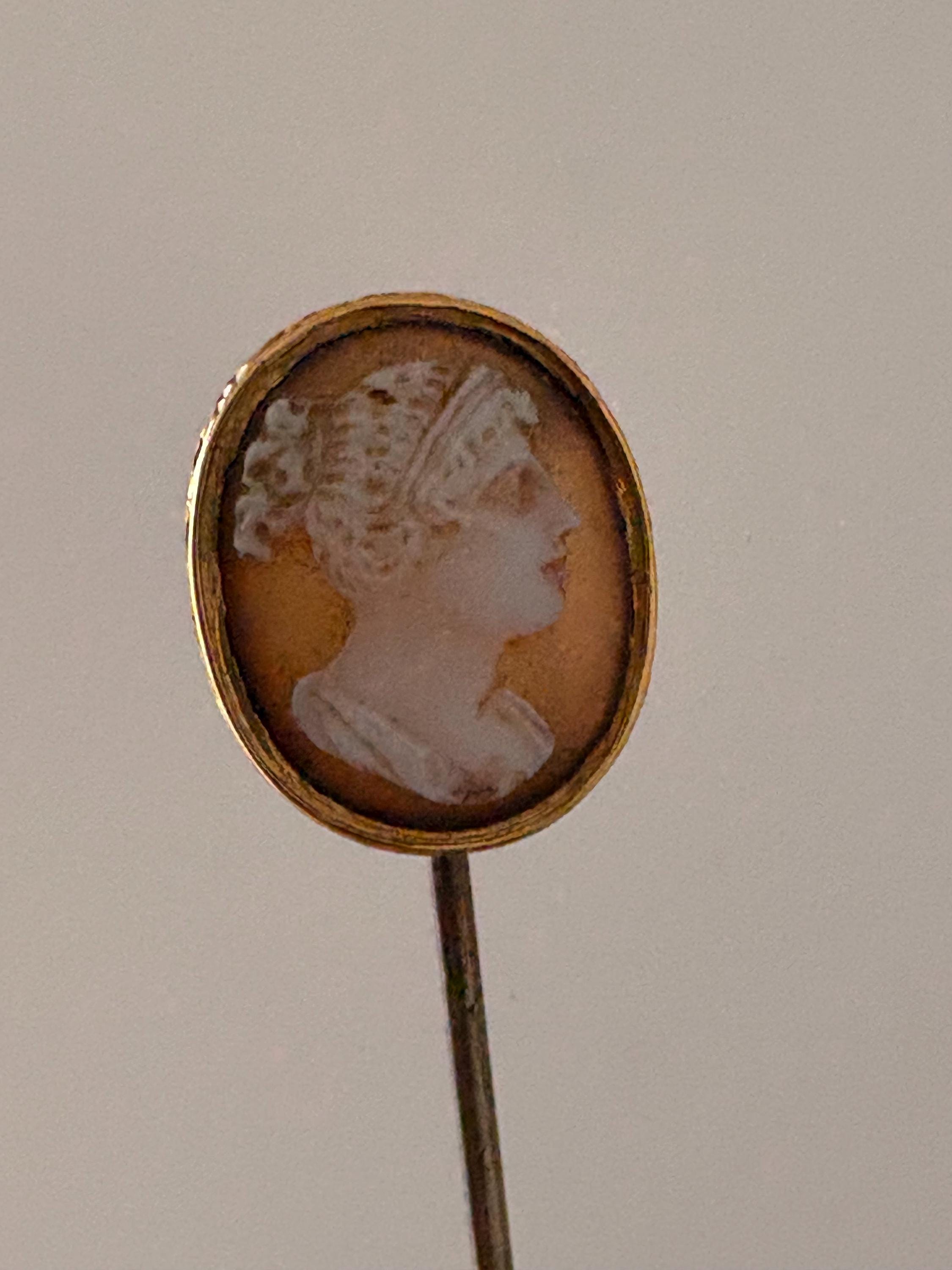 Broche Collier Magnétique Doré, Style Cravate Stock, Fait Main, Neuf En Boîte