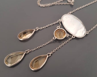 Collar estilo negligé Art Nouveau en plata maciza con citrinos y nácar, circa 1900