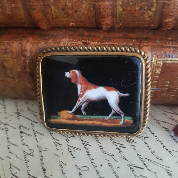 Antique Hand Painted Hunting Dog Miniature Brooch… - image 1