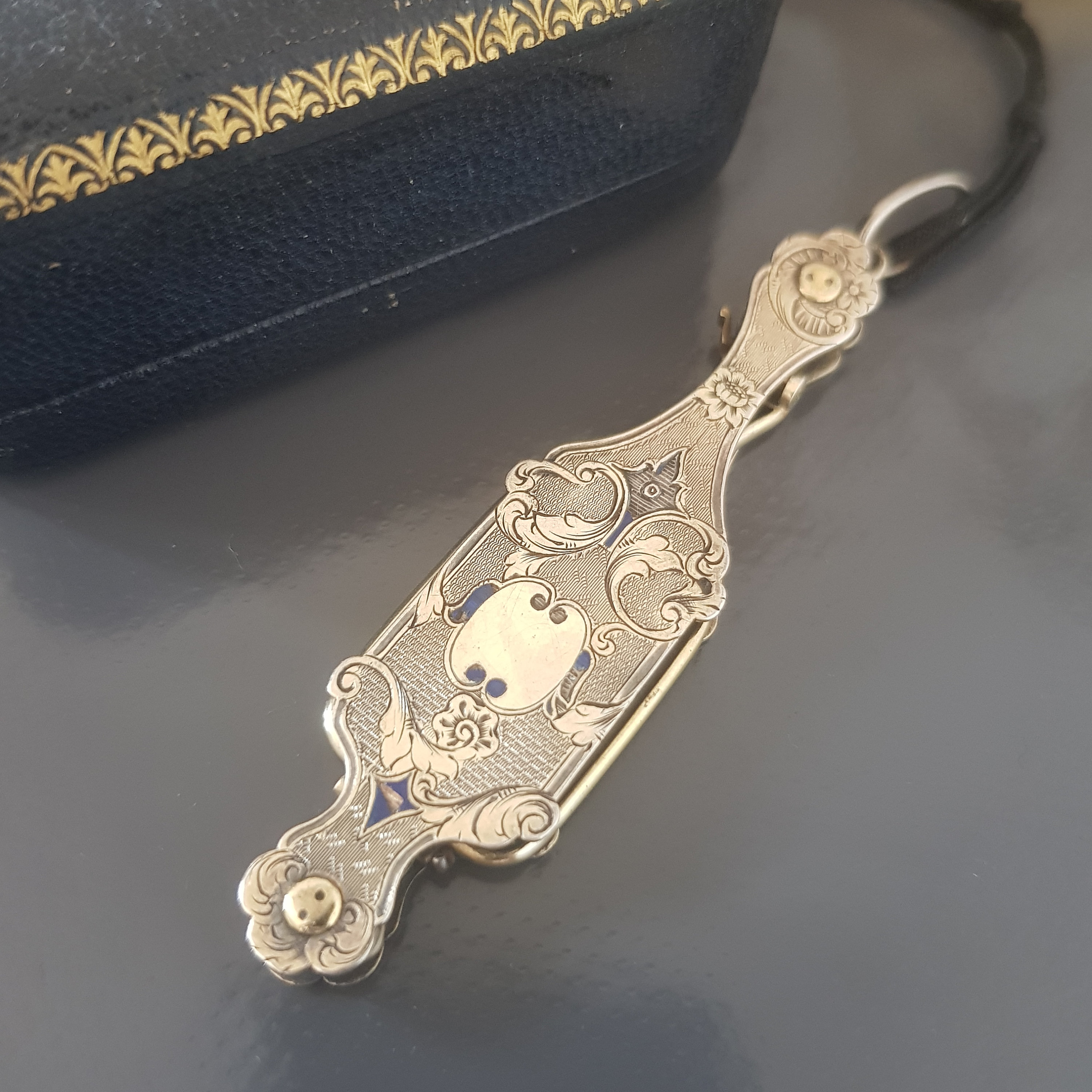 アンティーク ロニエット 西ドイツ OHS 革ケース付き Lorgnette アンティーク ロニエット 西ドイツ OHS 革ケース付き Lorgnette