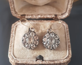 Antika georgianska örhängen med svarta prickar i glaspasta i 18k silver och guld