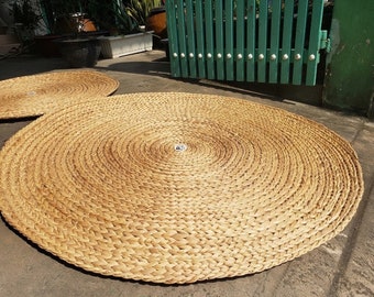 Hand Woven Water Hyacinth Round Rug | Natural Woven Seagrass Carpets for Home Decor | Hand Braided Area Rug | Rustic Style Straw Floor Mat