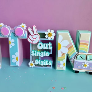 Letras 3D de un solo dígito con diseño de paz en colores pastel, decoración retro y elegante para fiestas de cumpleaños, temática hippie