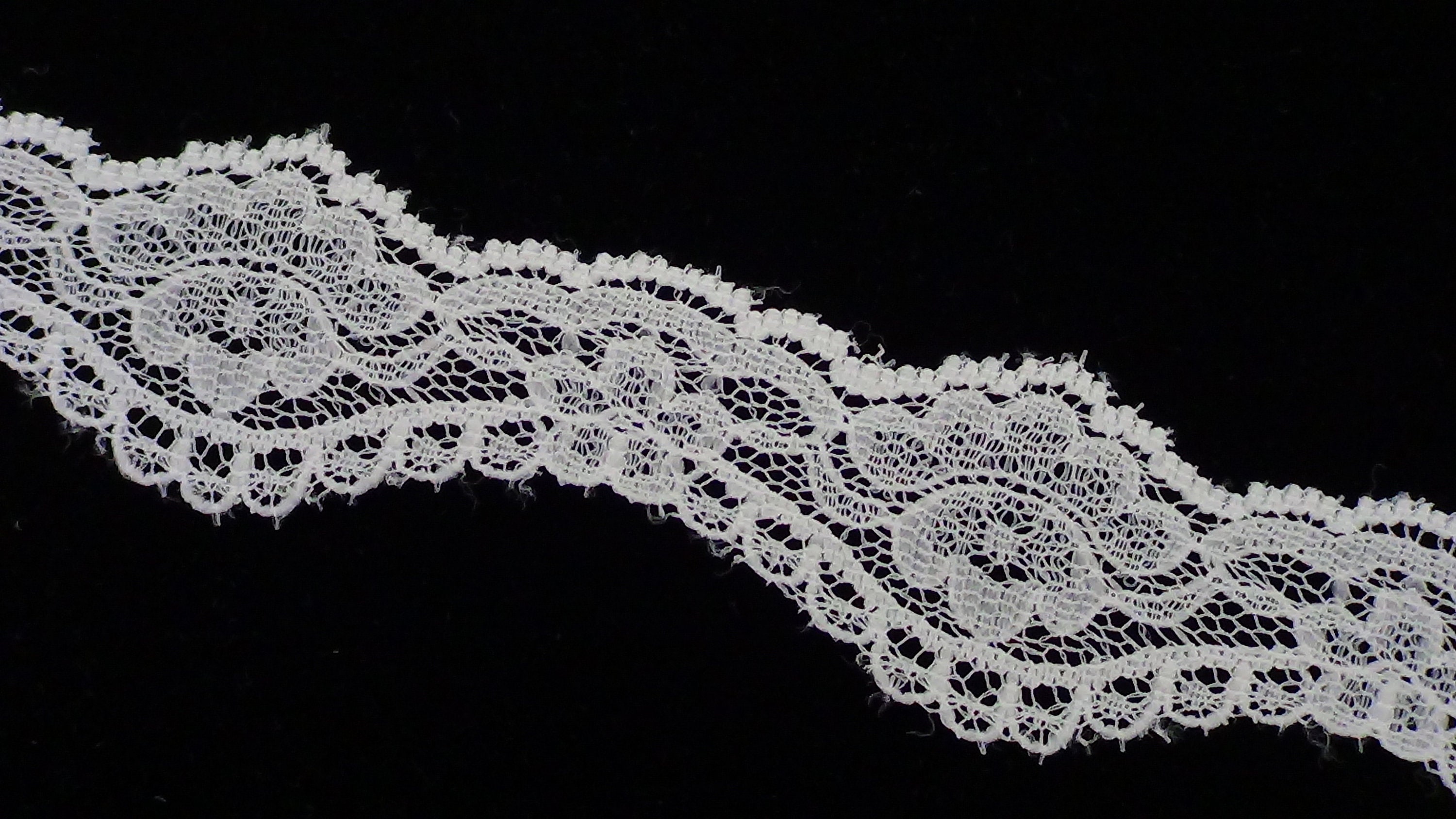 Rascal Lace White Raschel Lace- Lisa - Etsy