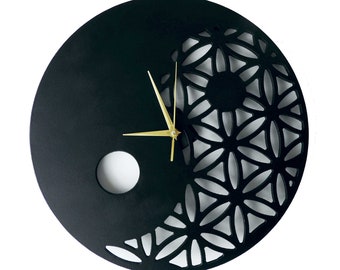 Wall clock Yin Yang modern decoration wood