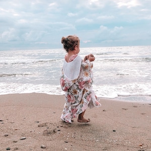 Vintage Rose and Hibiscus Poncho, 4 Layer Muslin Poncho, Frill Details Muslin Poncho, Organic Muslin Hooded Baby Towel, Cotton Beach Towel