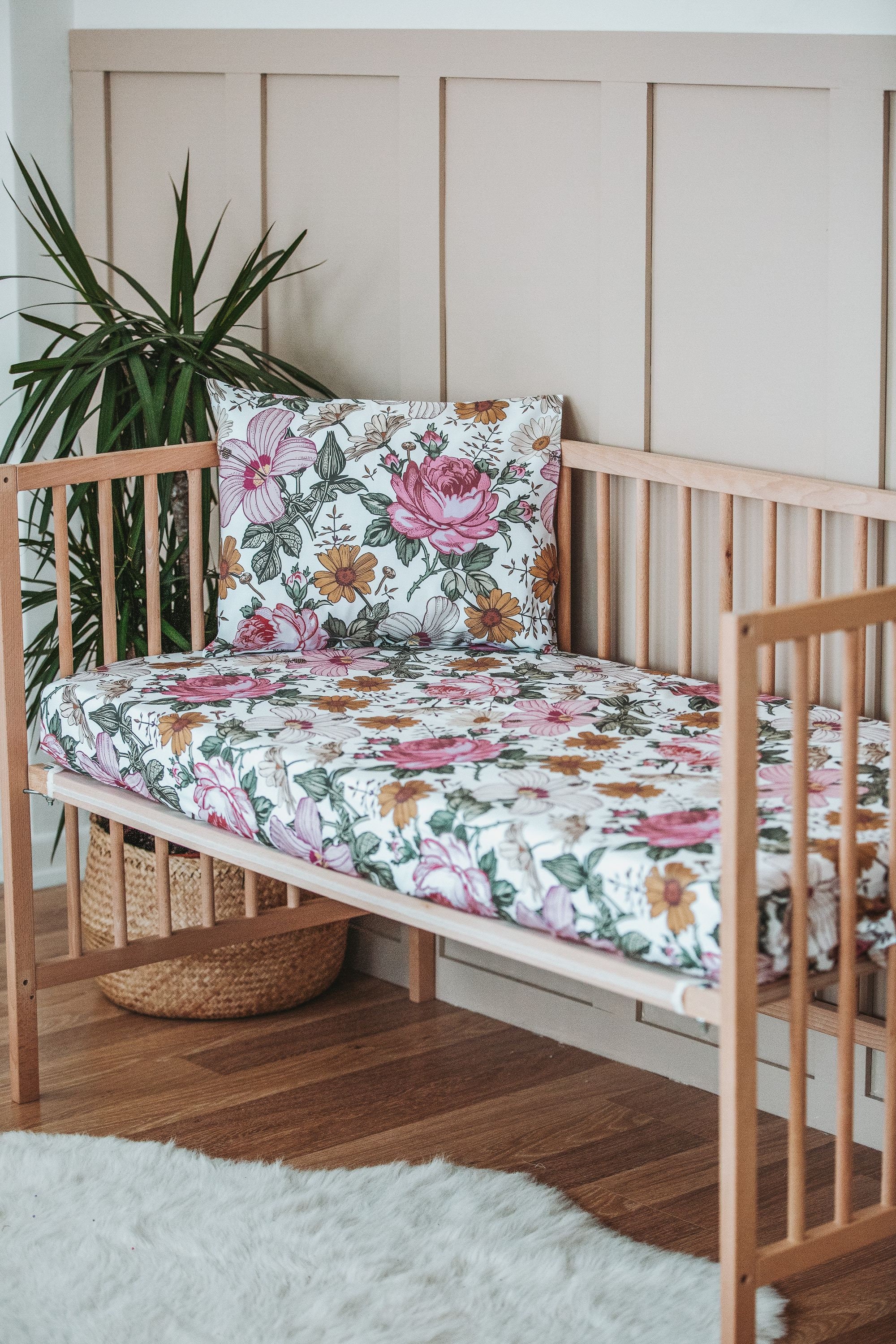 Vintage Hibiscus Rose Crib Sheet Organic Cotton Bedding Floral Design Perfect for Baby s Nursery Etsy Canada