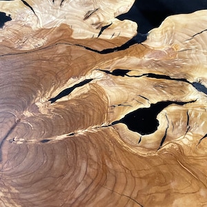 Handmade Olive Wood Slab Coffee Table #2 - 68 x 63 cm - Swiss Made