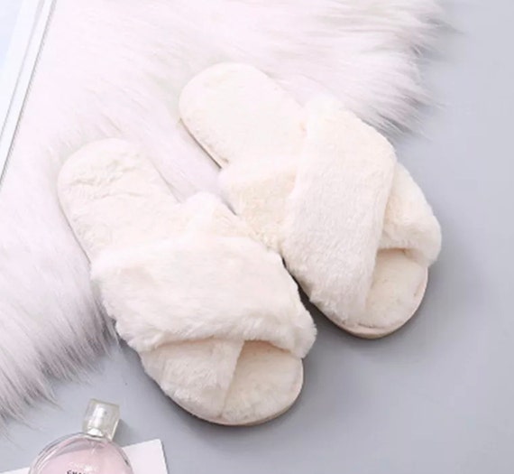 wholesale white slippers