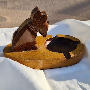 Old Scottie dog wooden dish tray 1950