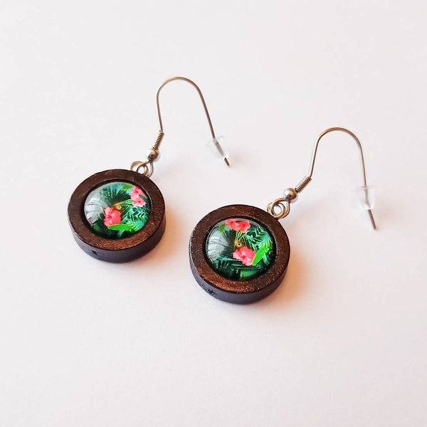 Boucles d'oreilles en bois noires cabochon motif floral