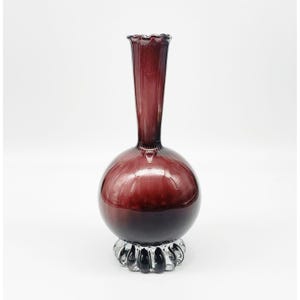 Vintage Mid-Century Aseda Sweden Hand-Blown Ribbed Art Glass 7.5&quot; Vase