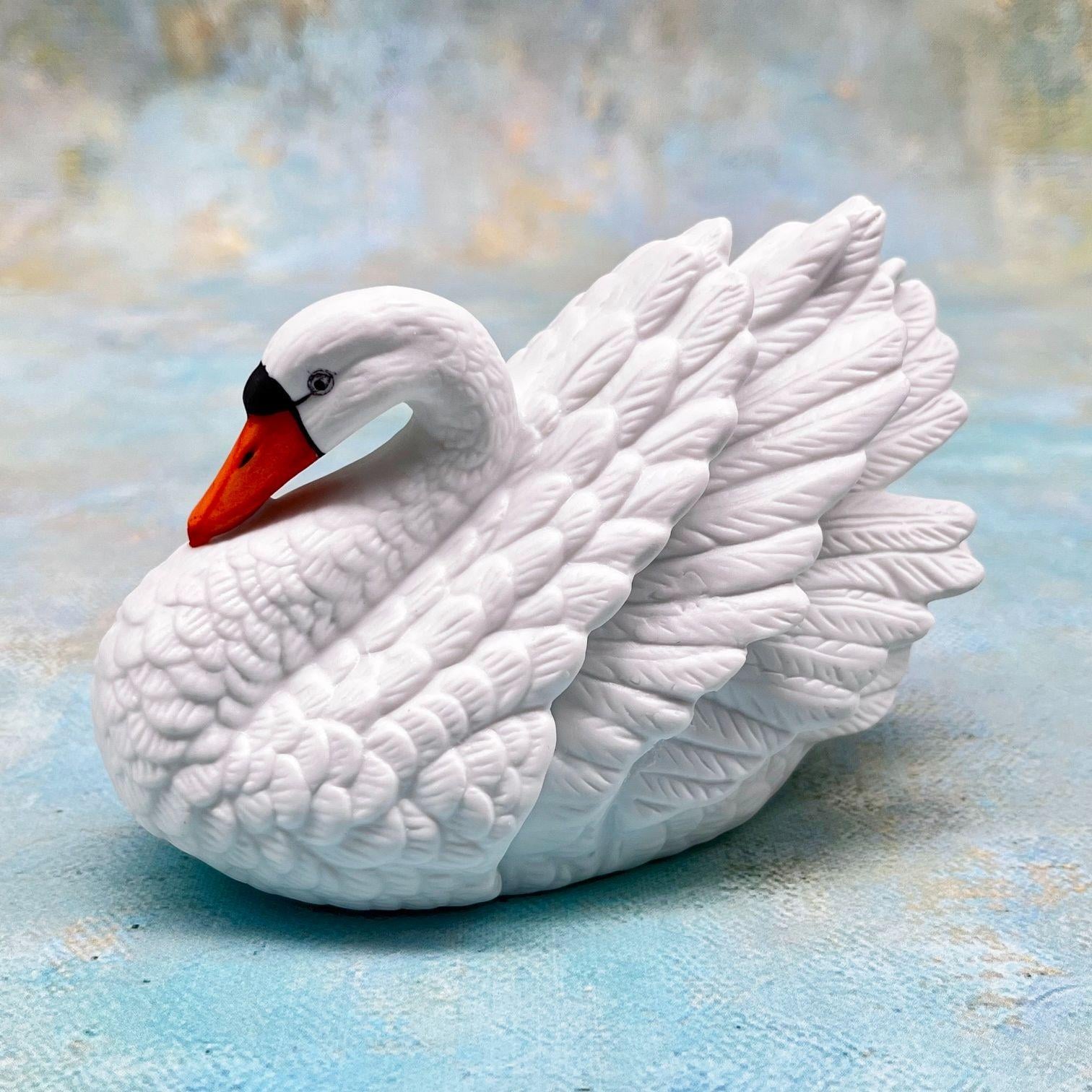 1980s White Swan - Etsy