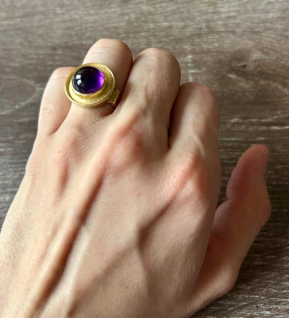 Beautiful Dome Amethyst Statement Ring - image 4