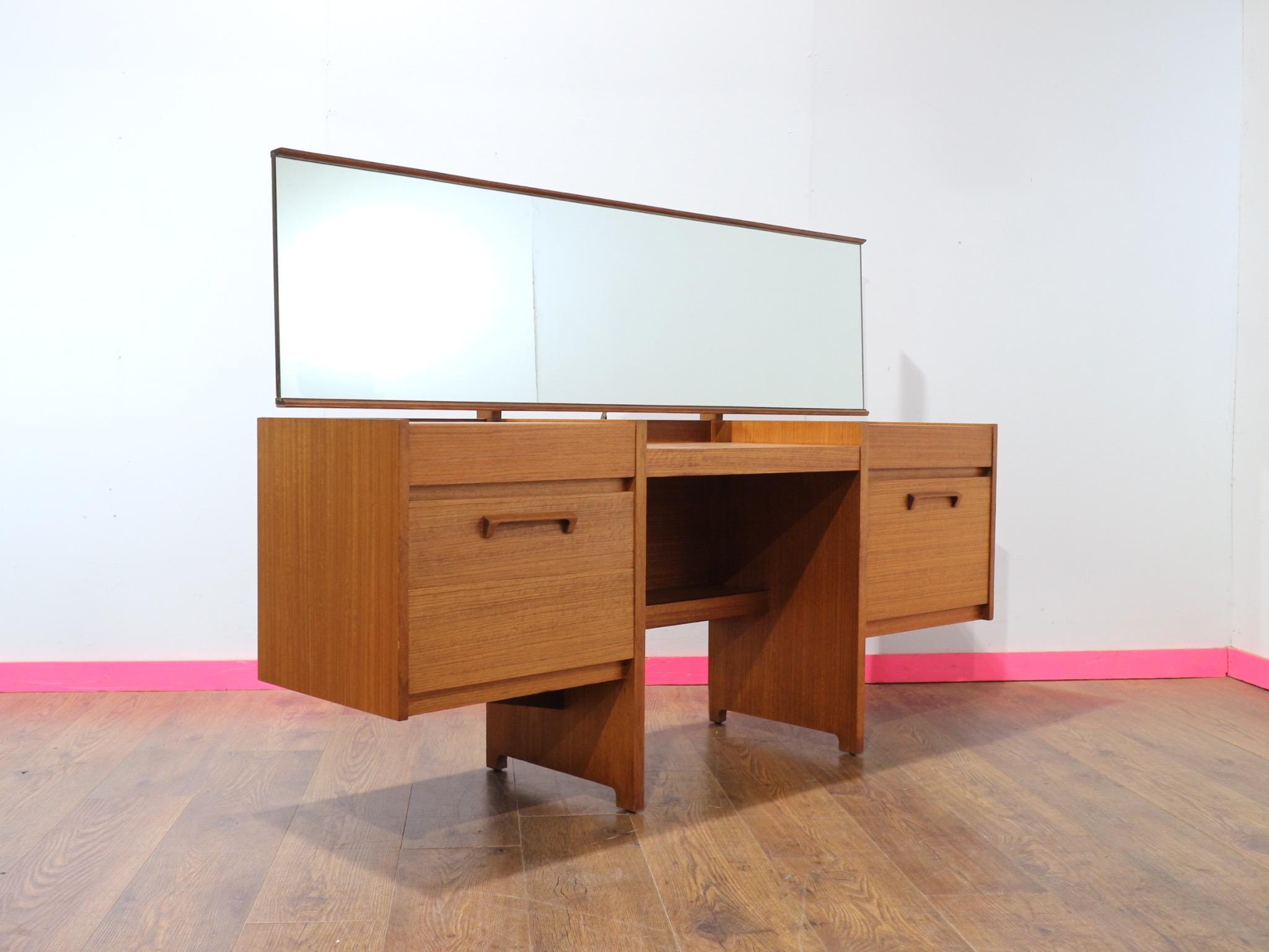 Mid Century Modern Teak Vintage Vanity Dresser Danish Style- Mid Century Furniture - Vintage Furniture - Scandinavian