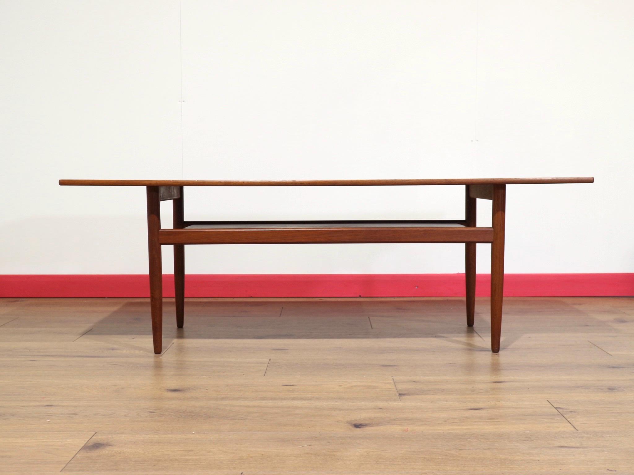 Mid Century Modern Vintage Teak Coffee Table - Danish Style Vintage ...