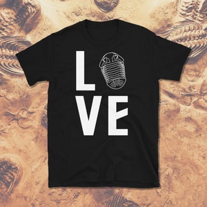 Trilobite Lover Shirt, Fossil Hunter Shirt, Paleontology Shirt, Paleontologist, Trilobite Gift, Rockhound Shirt, Short-Sleeve Unisex T-Shirt