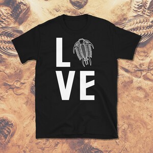 Trilobite Lover Shirt, Fossil Hunter Shirt, Paleontology Shirt, Paleontologist, Trilobite Gift, Rockhound Shirt, Short-Sleeve Unisex T-Shirt