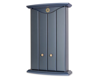 Idea Lacquered Butsudan - Handcrafted butsudan with four doors in lacquered linen wood and golden inside