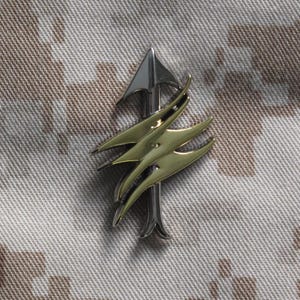 Distintivo de emprego de atirador de elite Scout 0317 da Marinha