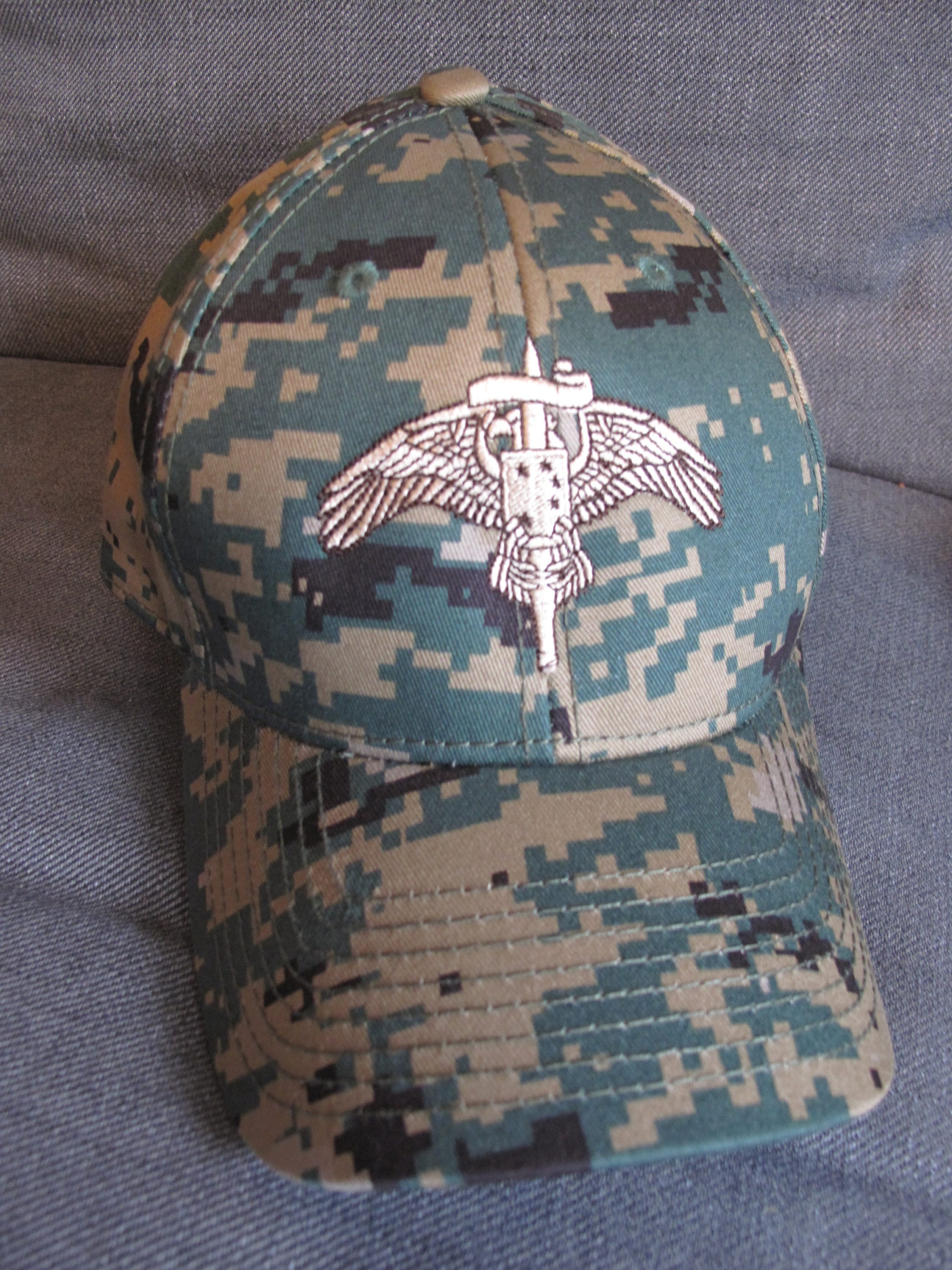 US Military Maines Hat Cap Adult Small Desert Camo Cotton Nylon Logo Mens