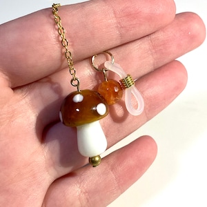 Brown Mushroom Gold Glasses Chains