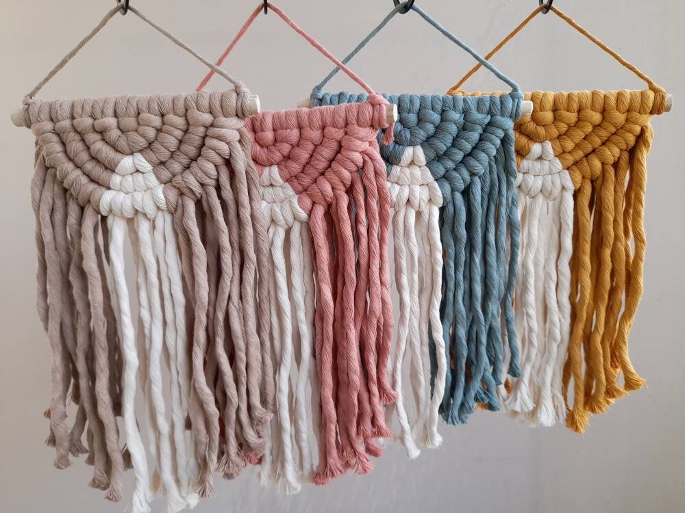 Tenture Murale en Macramé Style Boho - Décoration Intérieure