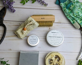 Gardener's Gift Box | Gift for Gardeners | Garden Lovers Gift | Gardeners Gift Set | Gardening Gift Box