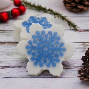 Organic Snowflake Soaps set of 4 | Holiday Stocking Stuffers | Christmas Stocking Stuffer Soaps | Gifts for friends | Co-worker gifts