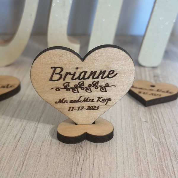 Heart shape place settings with stand, Personalized Wedding name plates, wedding favor, Heart place settings, Rustic Wedding decor