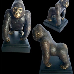 Gorilla ,antique bronze Gorila Statue ,gorilla Sclupture, Animal Lovers ,animal figurine ,unique gorilla statue, Christmas Gift