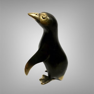 4.7 INCH Penguin figurine, Animal Figurine, Penguin Bird, animal lover, birthday gift, pinguin sculpture,pinguin statue, unique pinguin