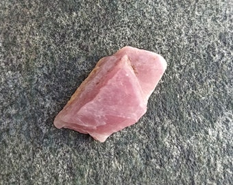 Sapphire Crystal Record Keeper from Madagaskr, Sapphire Record Holder Gemstone, 100.50ct