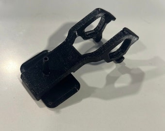 Single duck holder with clip