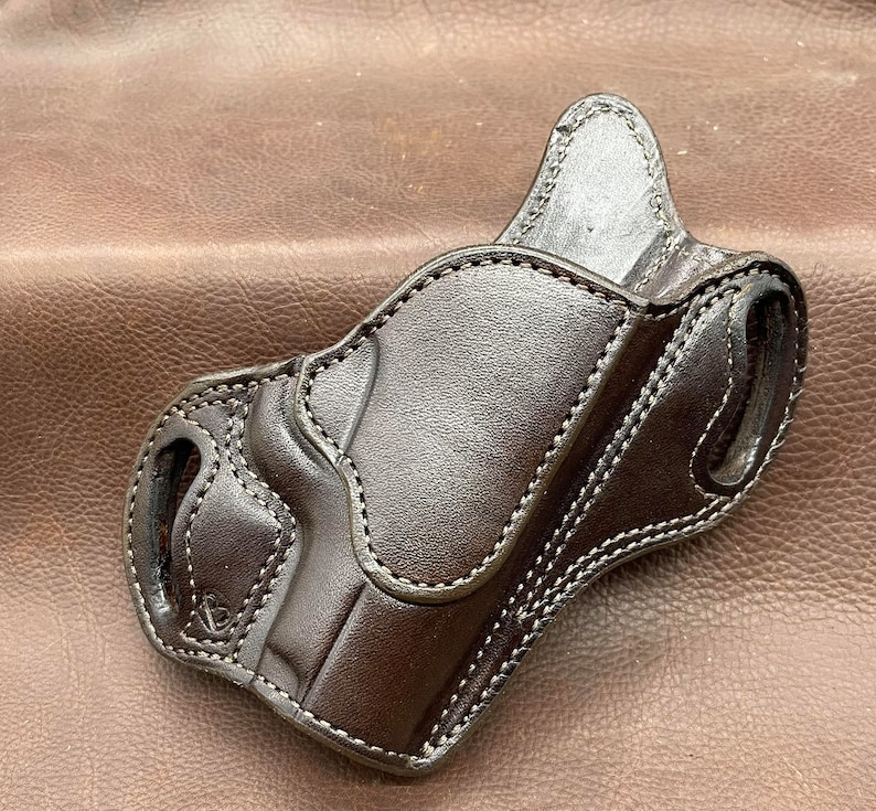 Texas Bodyguard Holster RH Kimber Micro 9 in Chocolate w/ Brown Stitch In Stock image 2