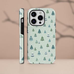 Custodia per telefono Charming Pine Greenery Sottile e resistente, adatta per 16 Pro Max, 15 Plus, 14, 13, 12, XR, SE e Samsung S24, S23, Z Flip, Pixel 9, 8